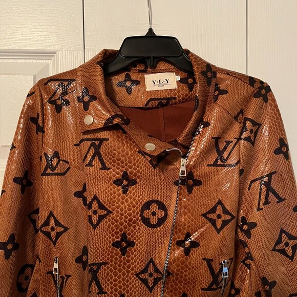 Jacket - Picture 2 of 4